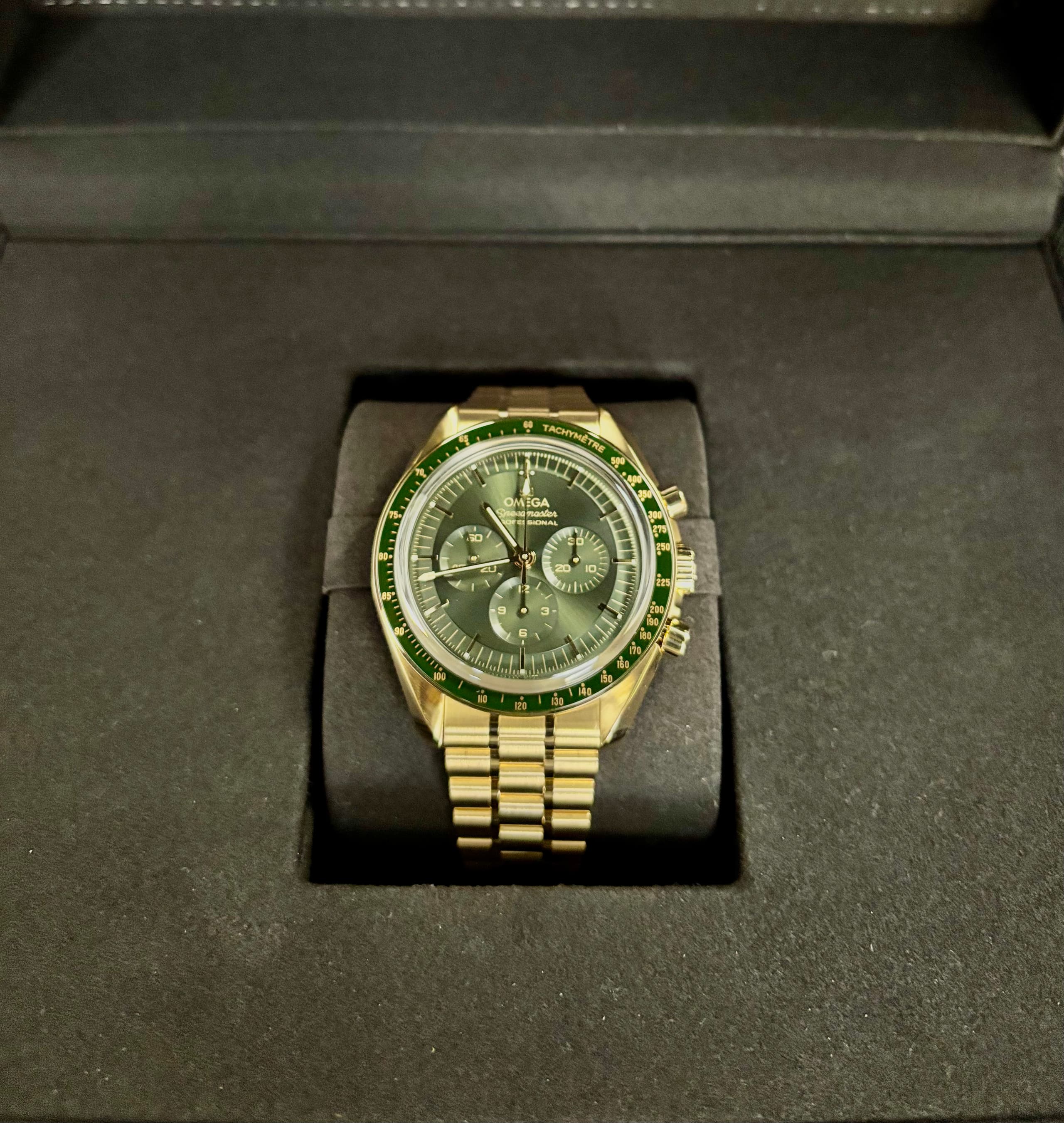 Featured timepiece