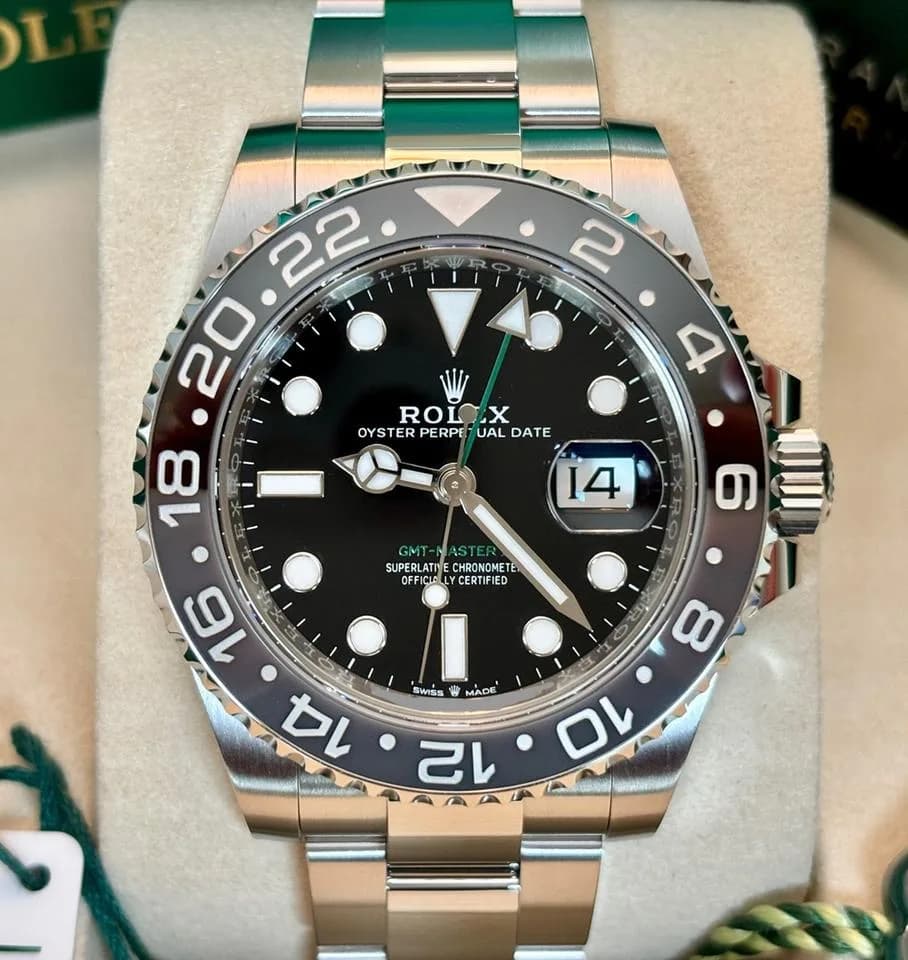 Rolex GMT Master II 126710GRNR “Bruce Wayne” (2025)