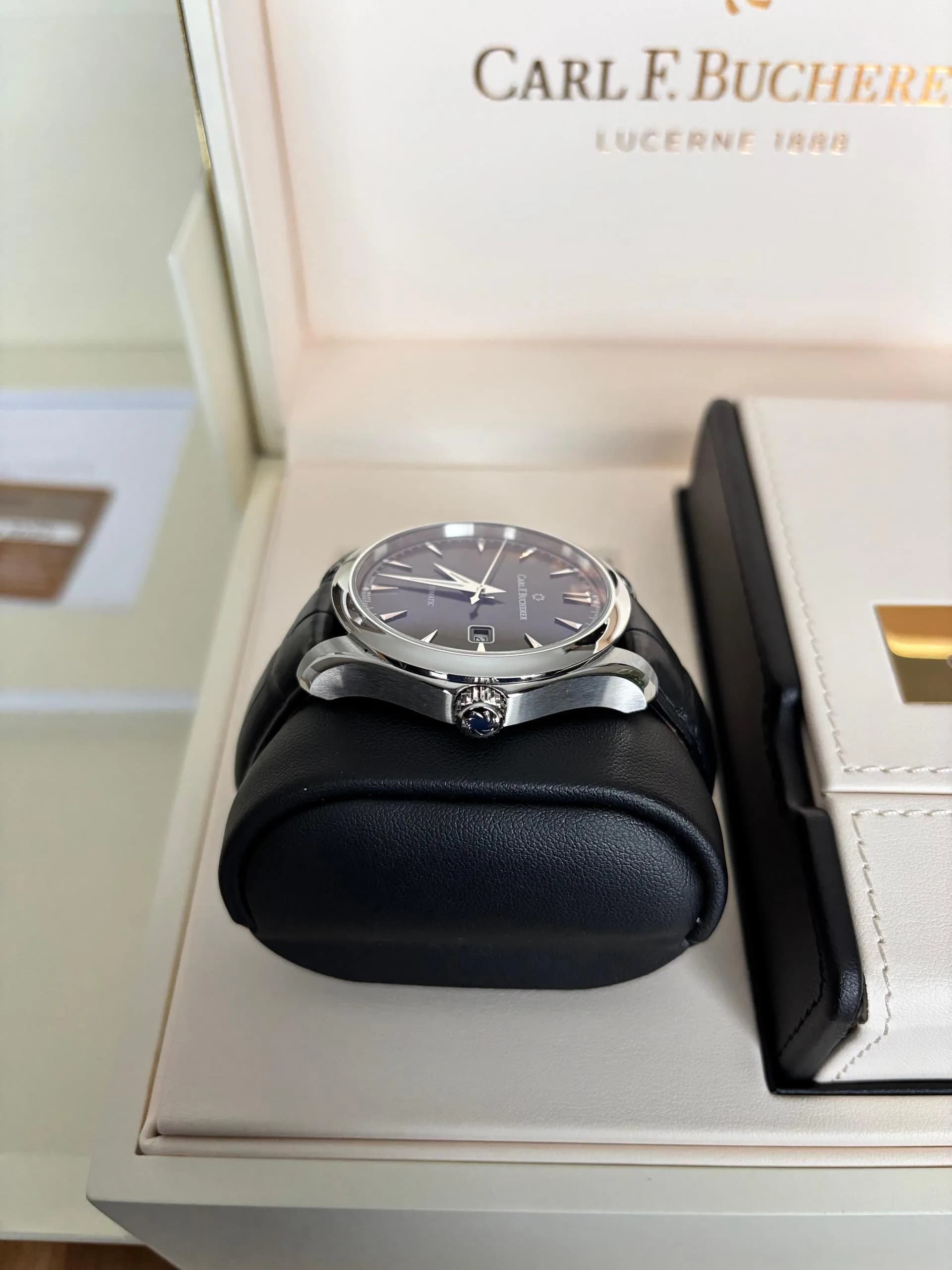 Carl F. Bucherer Manero AutoDate 00.10915.08.33.01 “"The Winston"” (2025) — photo 8