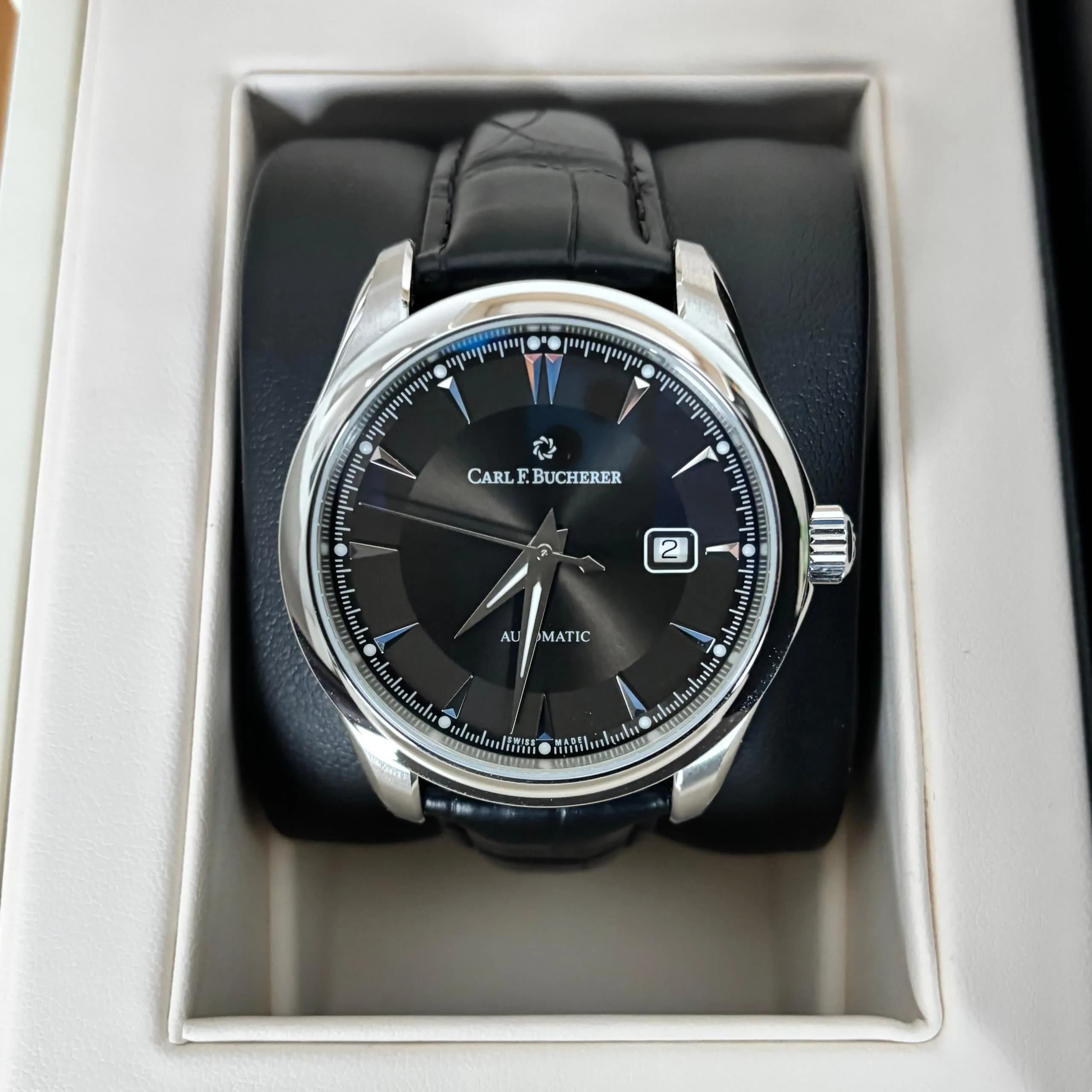 Carl F. Bucherer Manero AutoDate 00.10915.08.33.01 “"The Winston"” (2025)