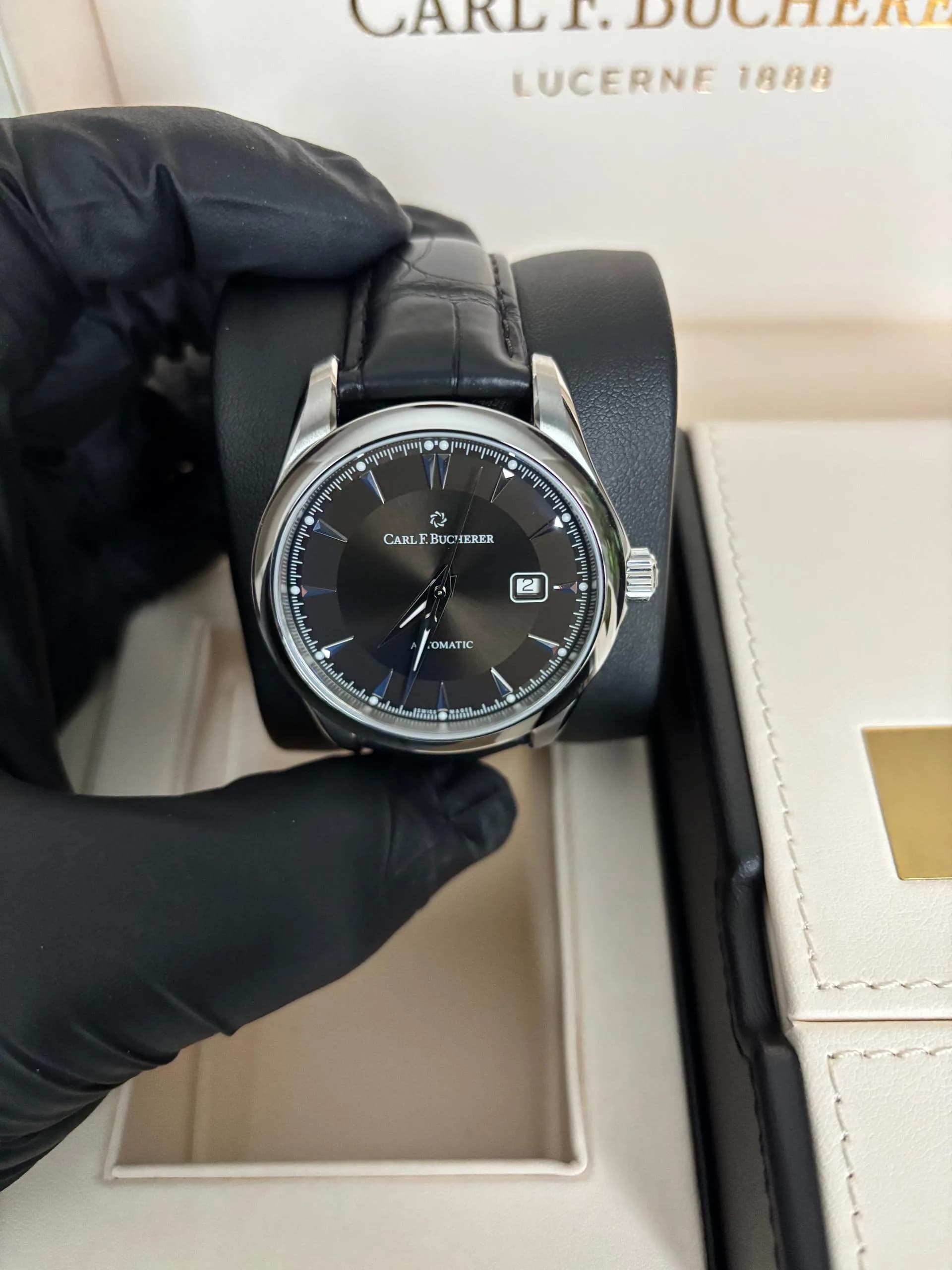 Carl F. Bucherer Manero AutoDate 00.10915.08.33.01 “"The Winston"” (2025) — photo 9